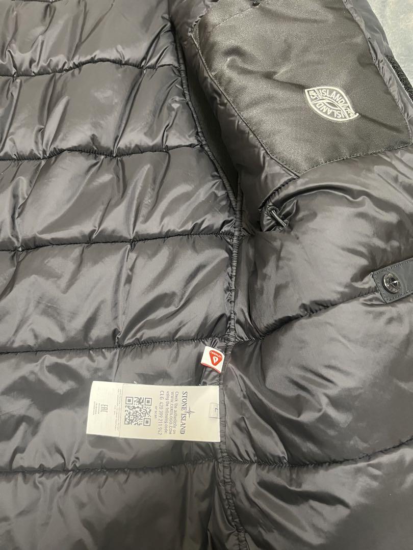 Stone Island ナイロンジャケットL 黒