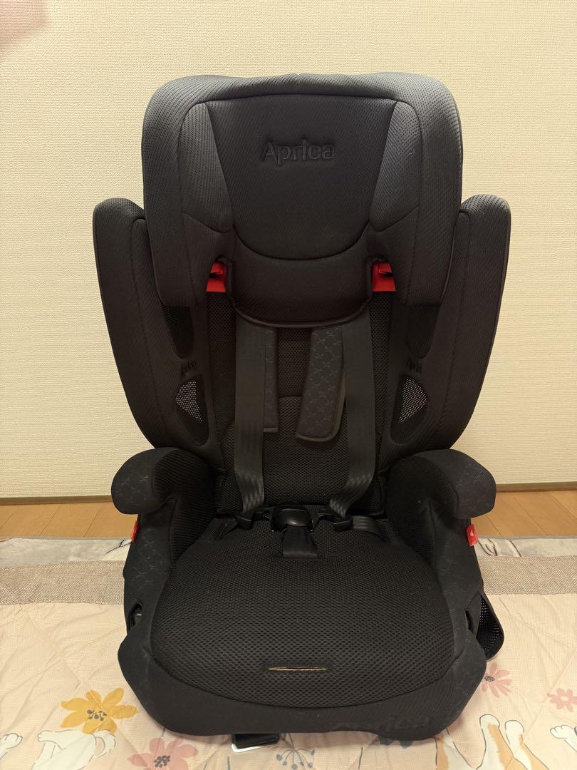 Aprica ジュニアシート ブラック