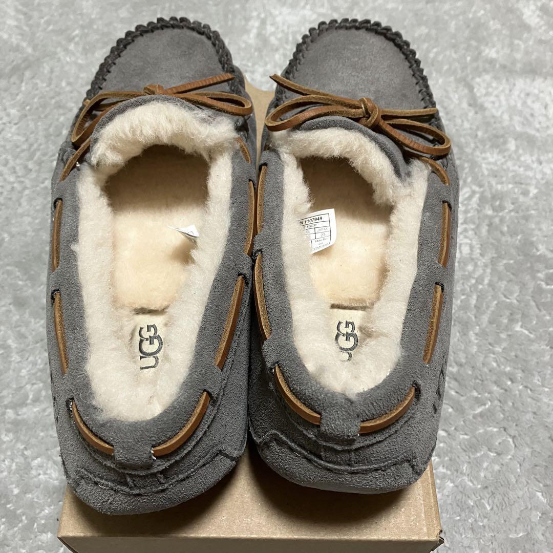 【新品】アグー UGGモカシン ムートン シープスキン 純粋羊ファー ダコダ