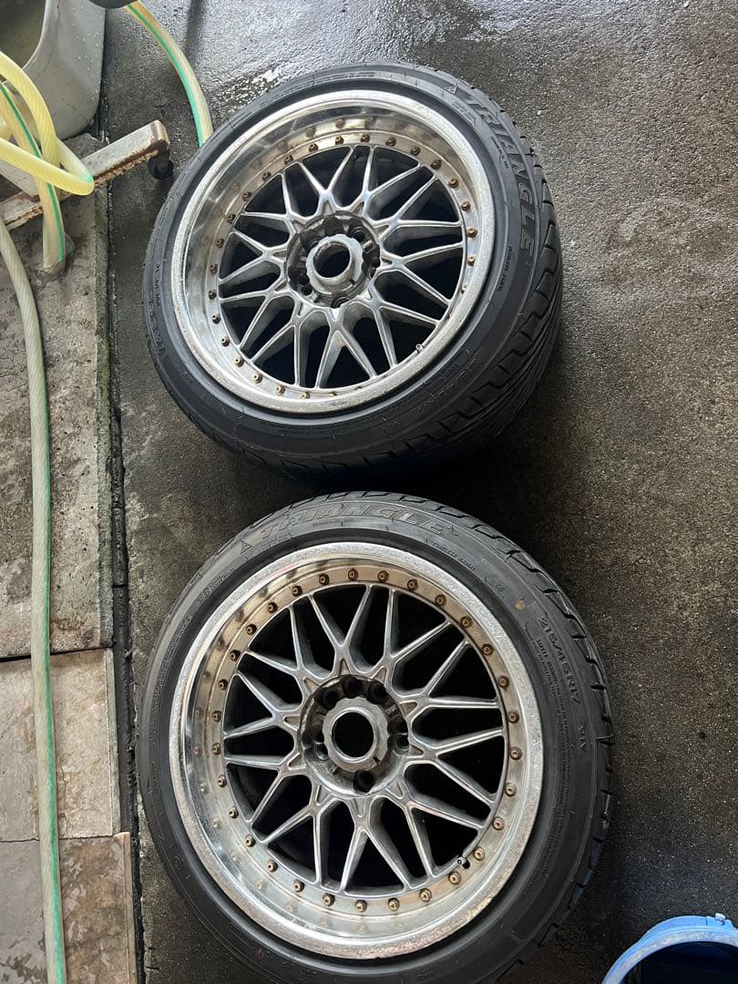 適切な価格 シュティッヒ17インチ114.3 4穴5穴マルチ タイヤ/ホイール