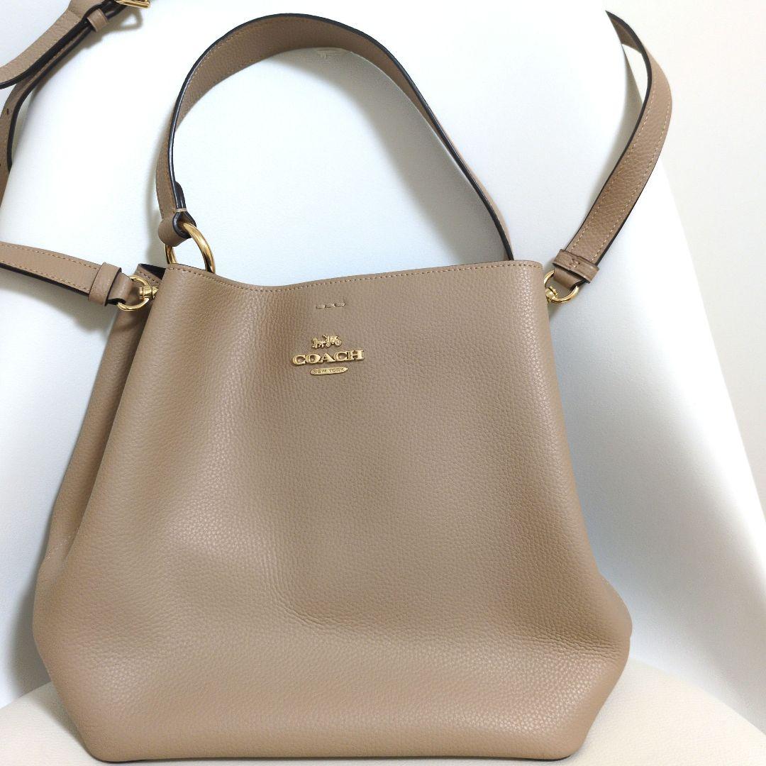 COACH ベージュ ショルダーバッグ