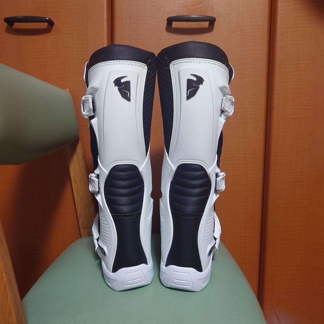 THOR BLITZ XR LTD MX ホワイト サイズ 25.5〜26.5 THOR BLITZ XR LTD MX ホワイト サイズ 25.5〜26.5