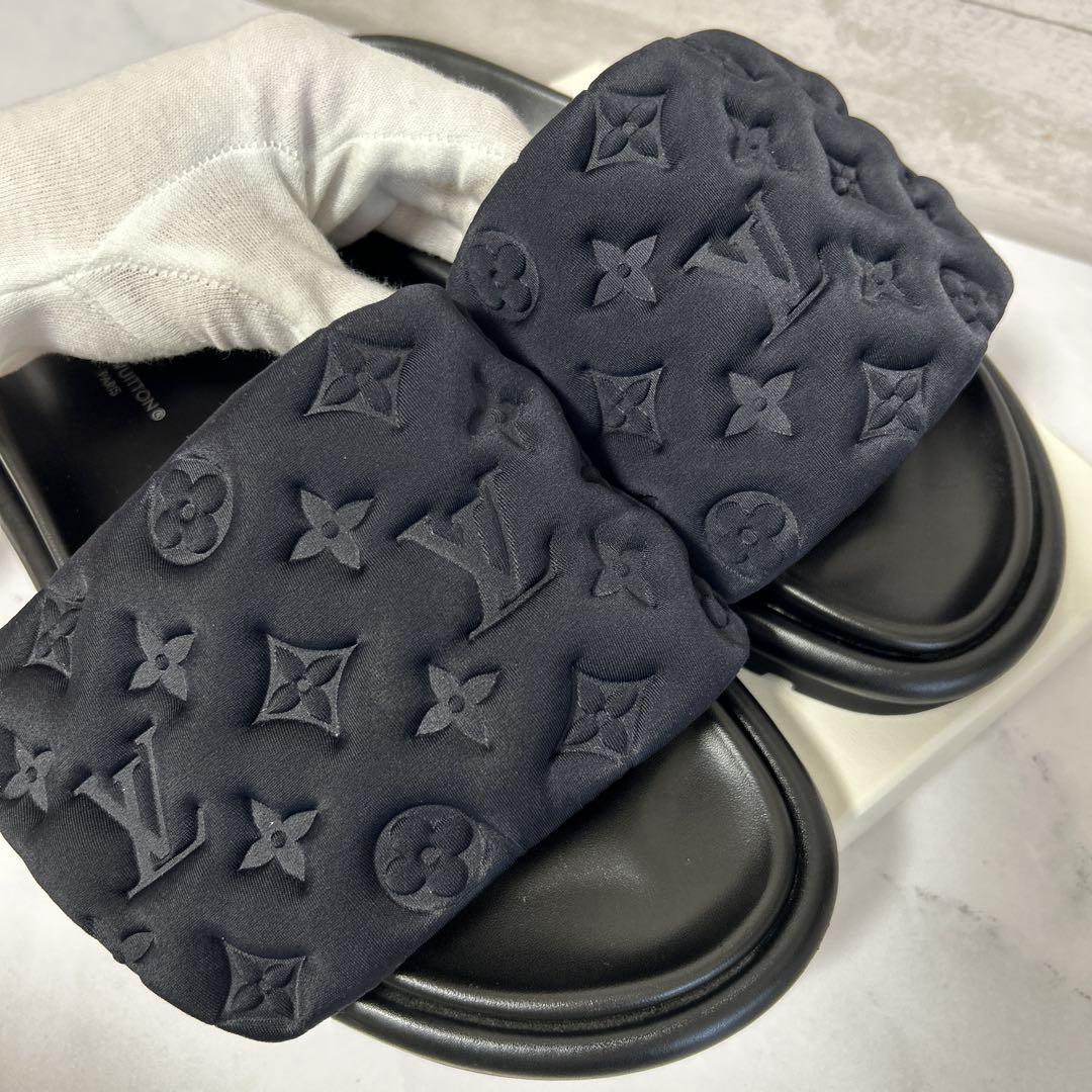 美品 LOUIS VUITTON ルイヴィトン プールピロー ブラック 37