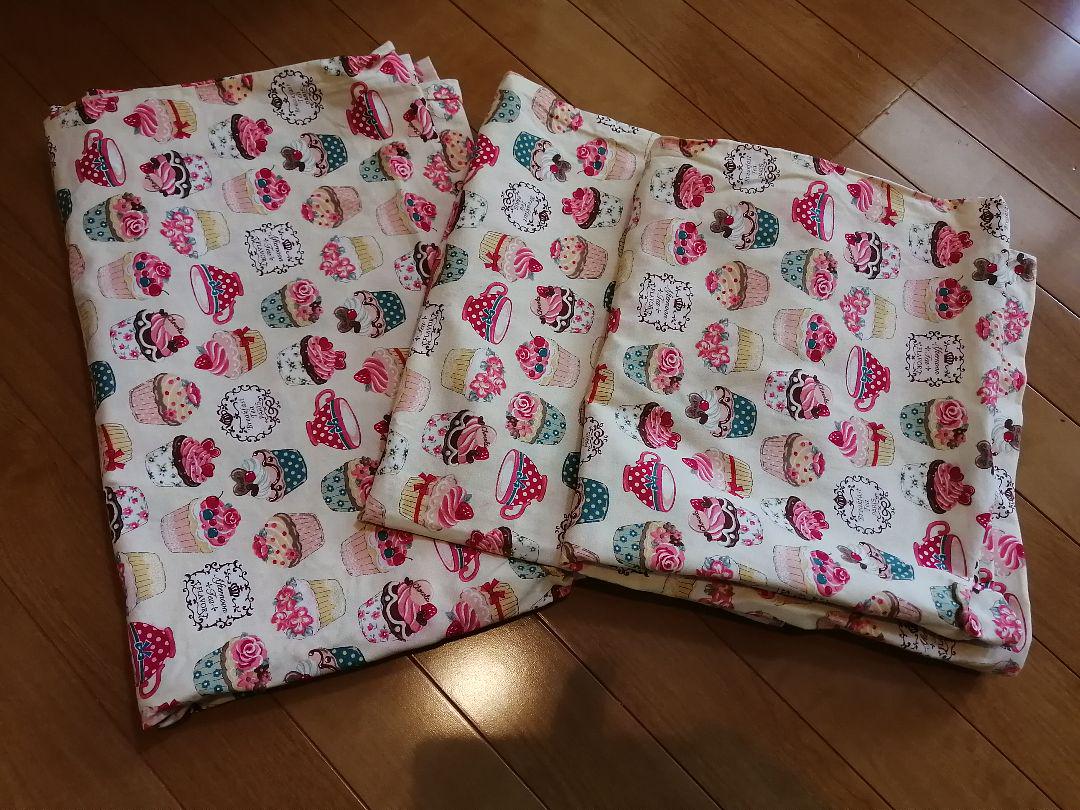 メルカリ お昼寝布団カバー シーツカバー 生地 スイーツ柄 布団 毛布 1 000 中古や未使用のフリマ メルカリ お昼寝布団カバー シーツカバー 生地 スイーツ柄 布団 毛布 1 000 中古や未使用のフリマ
