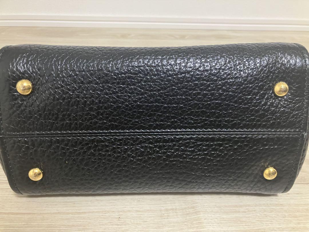 【再値下げ】フェンディ FENDI カメレオンハンドバッグ レザー ブラック 黒