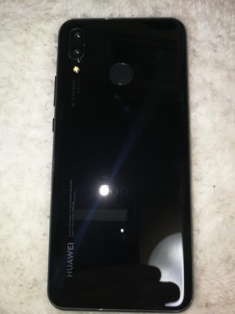 HUAWEI nova3 ファーウェイ SIMフリー