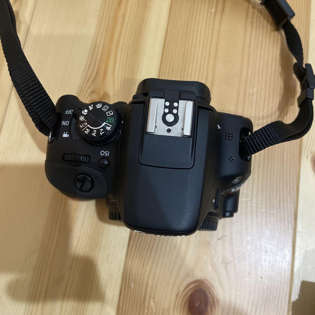 Canon EOS Kiss X7 本体 + レンズ2本 + 充電器