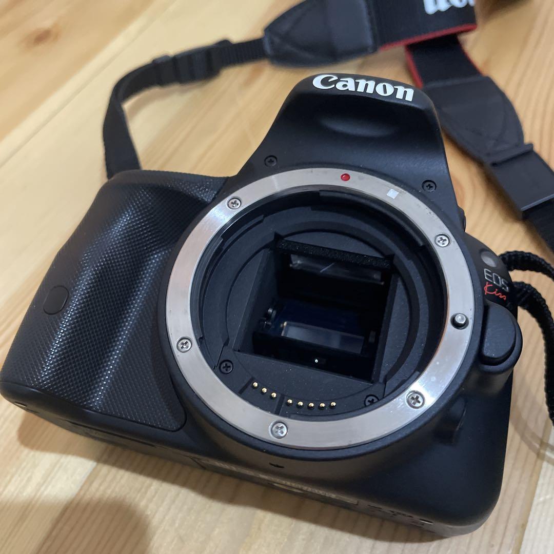 Canon EOS Kiss X7 本体 + レンズ2本 + 充電器