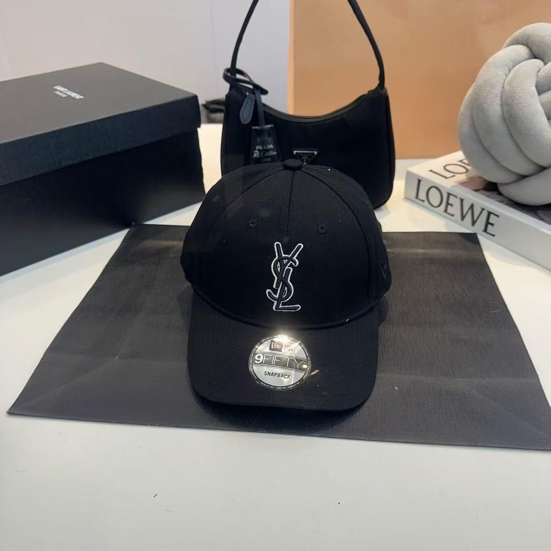 サンローランSaint Laurent x New Era コラボ キャップ