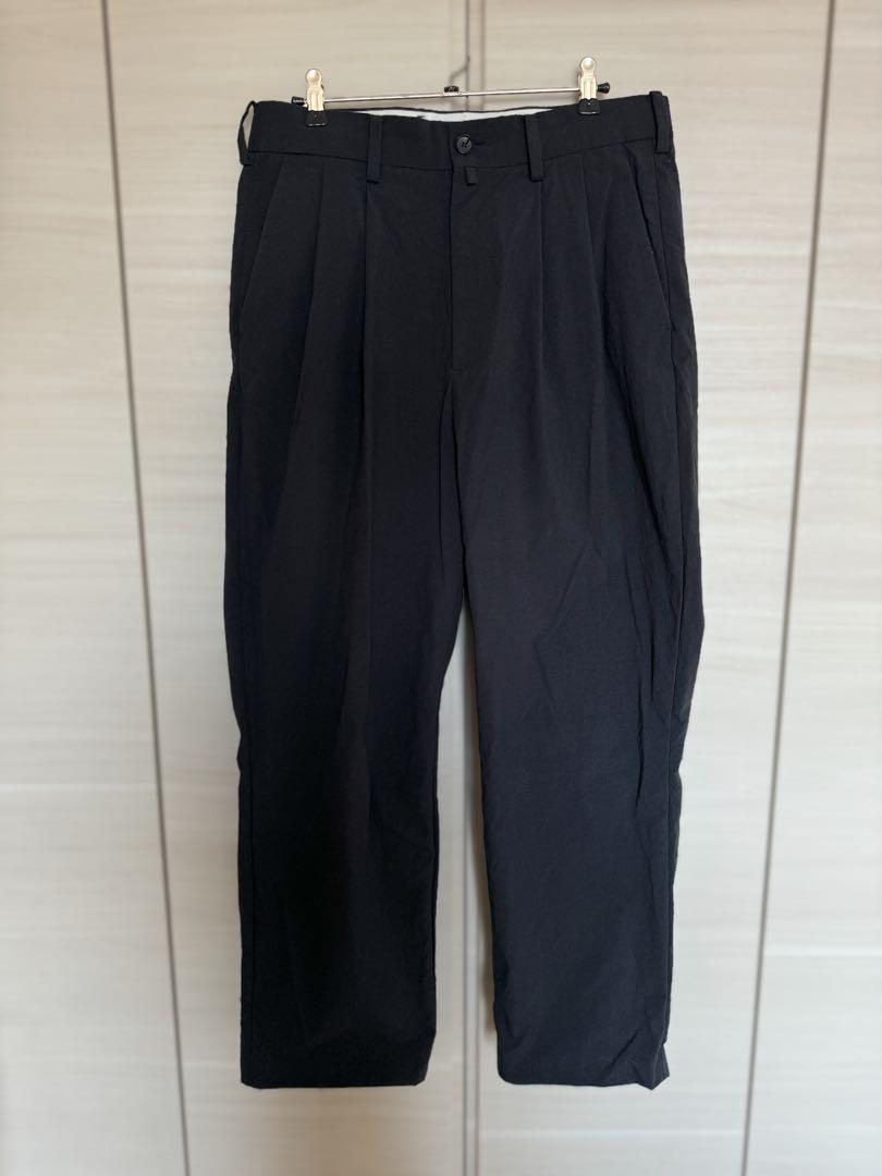 パンツ sumari NYLON 2TUCKS WIDE TAPERED PANTS