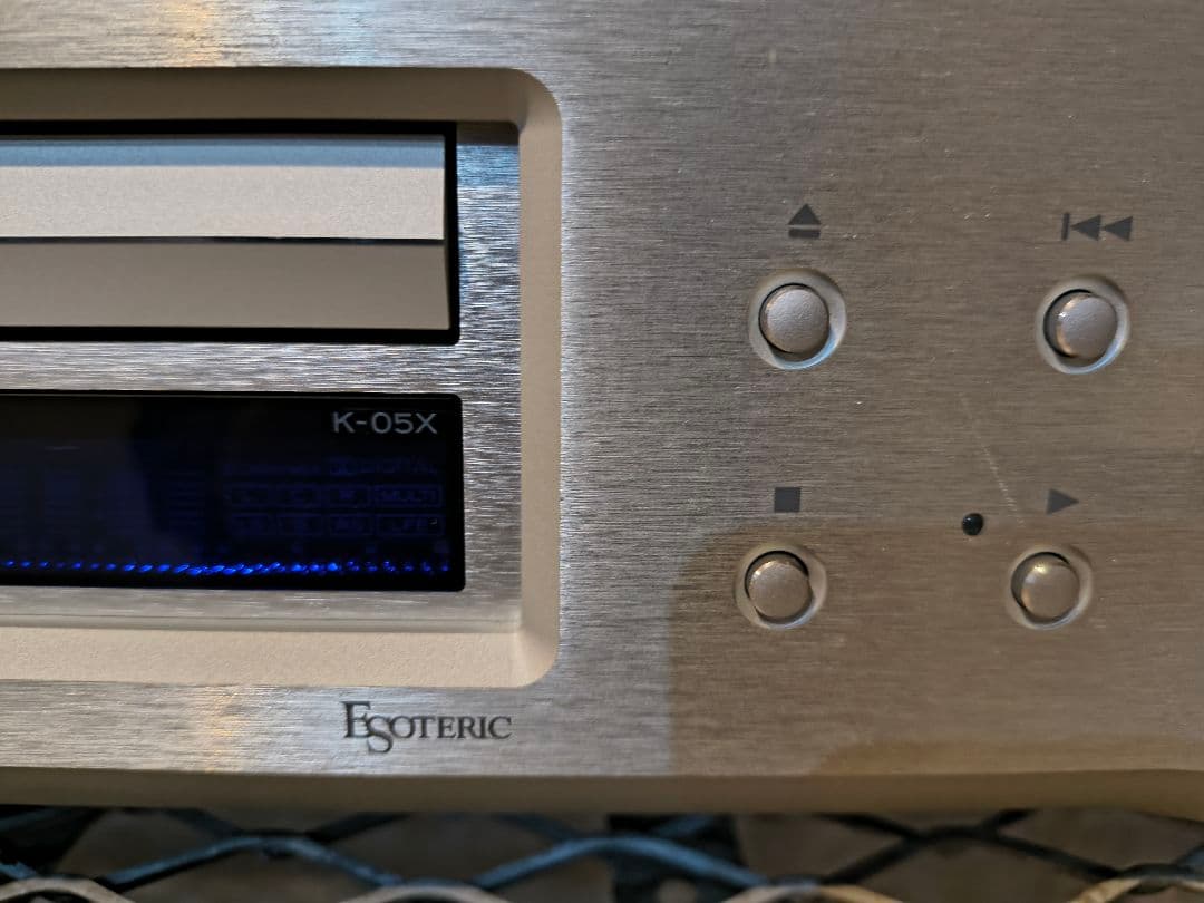 ESOTERIC エソテリックK-05X CD/SACDプレーヤー ESOTERIC エソテリックK-05X CD/SACDプレーヤー