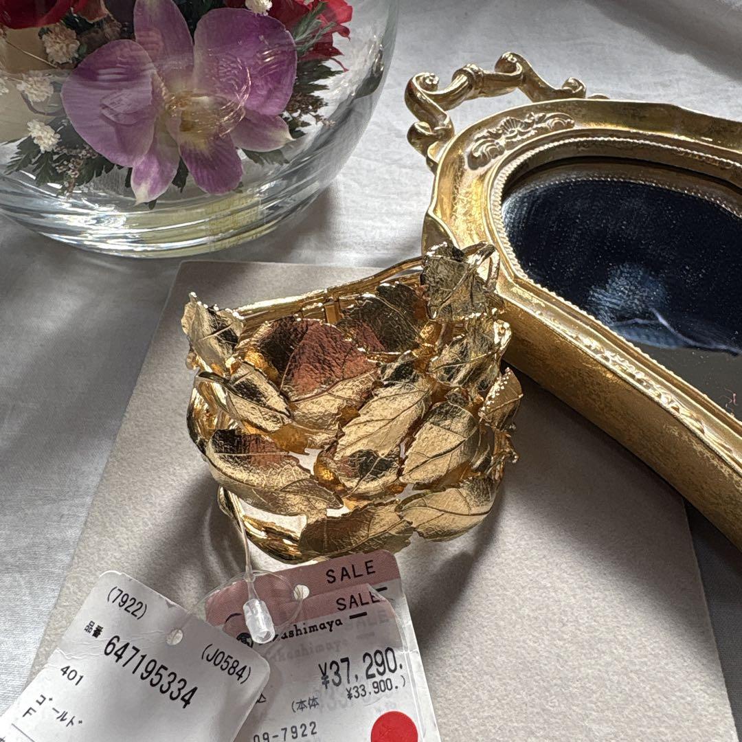新品未使用 タグ付き 高島屋 ゴールド バングル リーフモチーフ