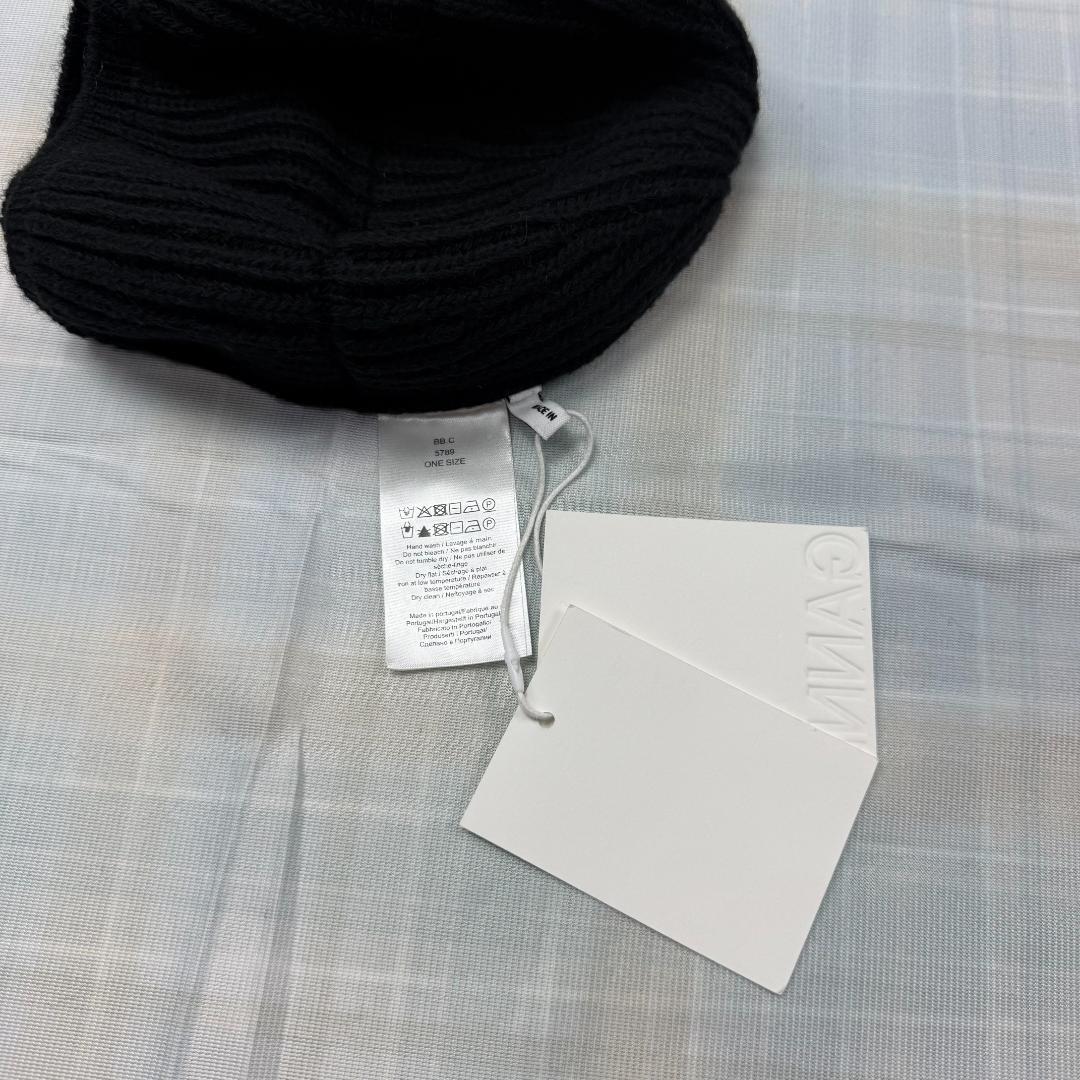 新品未使用　GANNI ブラック ベレー帽