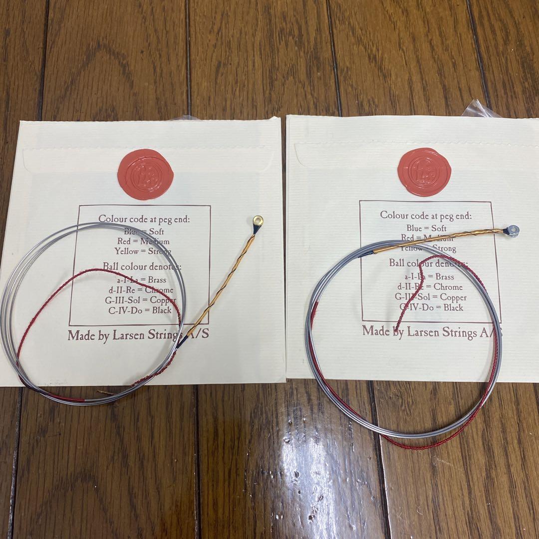 中古　ラーセンLARSEN & スピロコアSPIROCORE チェロ弦4本セット