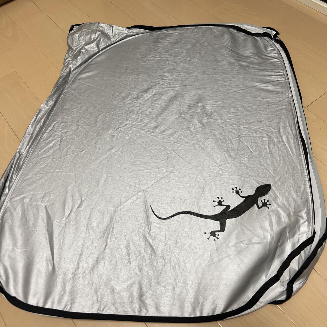 【AUDI純正】フロントサンシェード&ケース