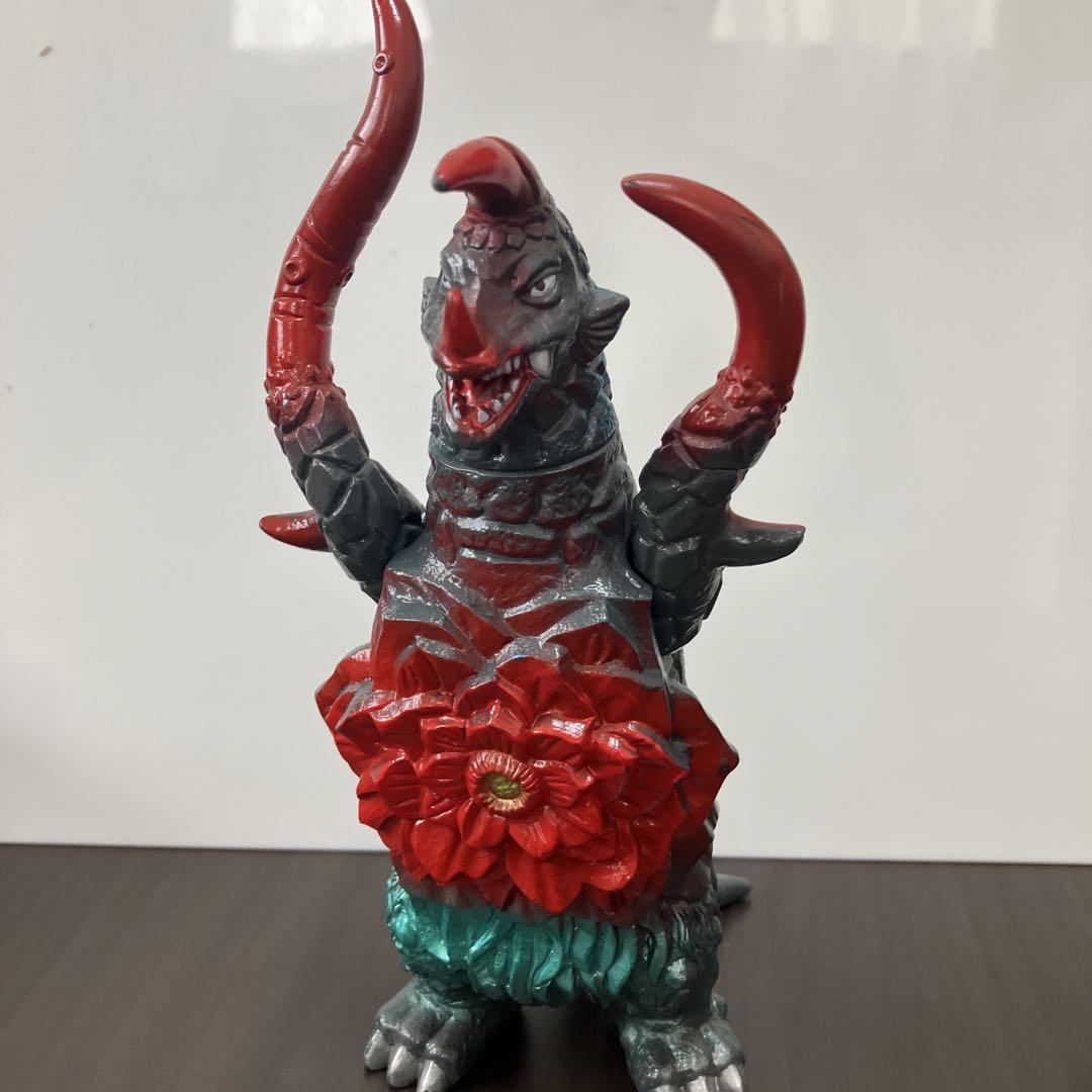 アストロモンス 怪獣郷 円谷プロ 中古品 アストロモンス ソフビ ウルトラ怪獣 円谷プロ バンダイ 1989