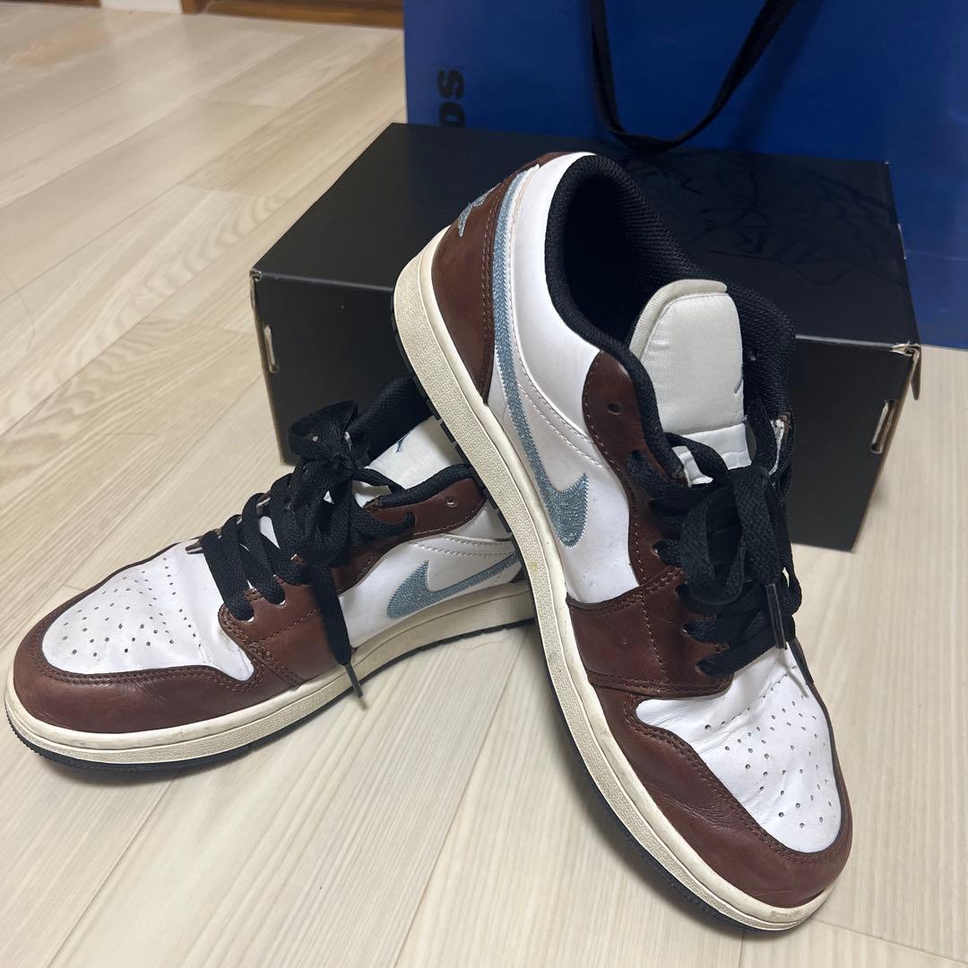 Nike スニーカー エアジョーダン1