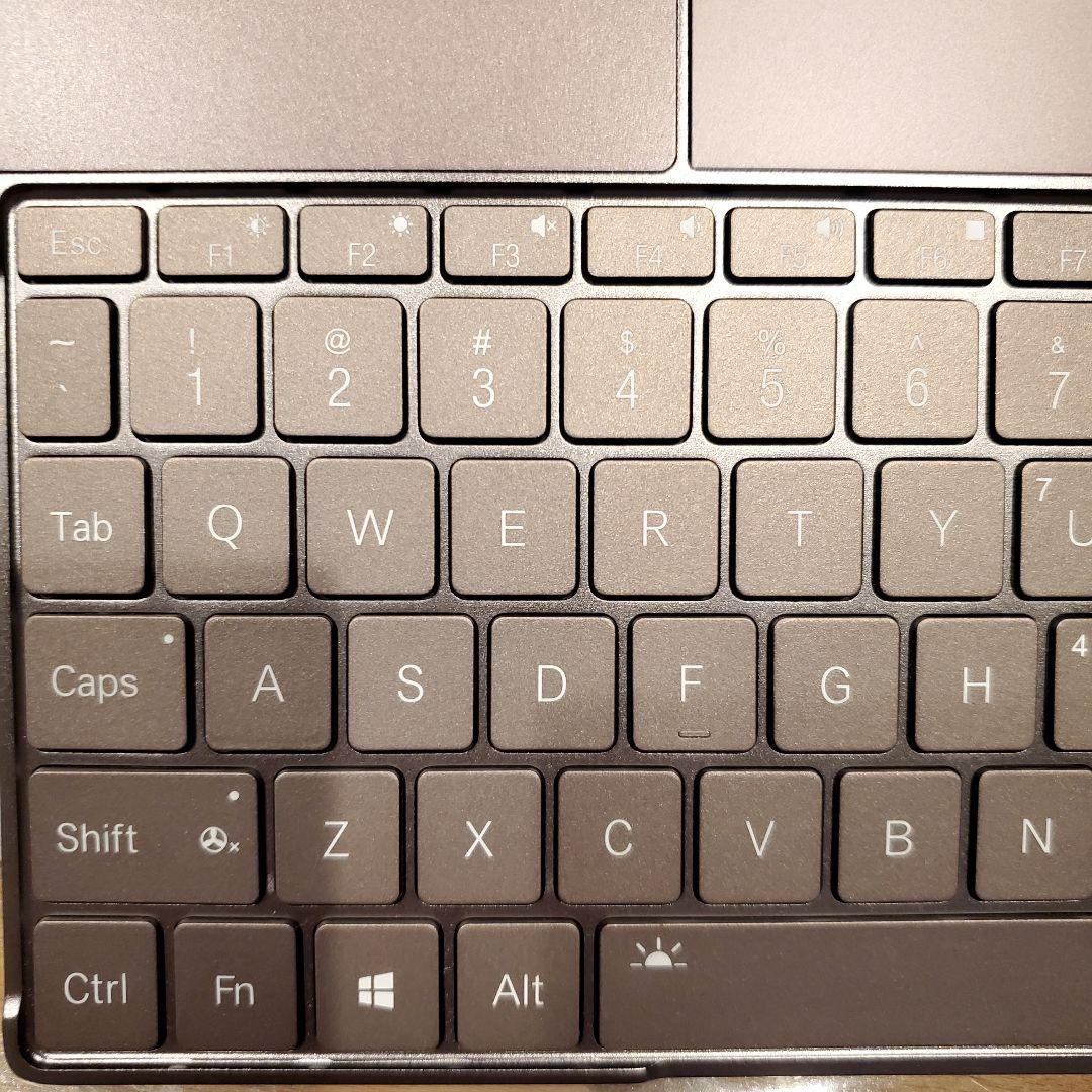 GPD win max2 ryzen7 4G LTE　特典付き