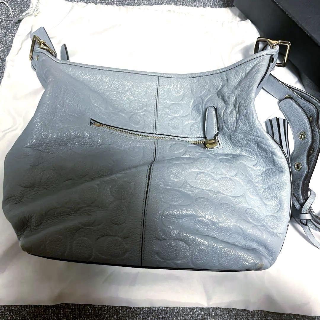 いラインアップ グレー レザー エンボス加工 ショルダーバッグ バッグ