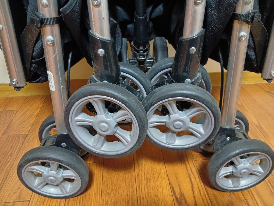 Combi ツインスピンGC ふたご、２人用ベビーカー　黒色　コンビ