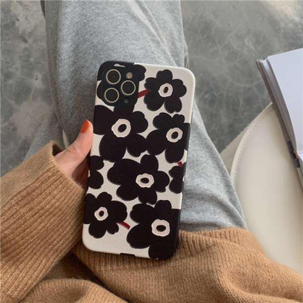 Iphone12 スマホケース カバー 北欧柄 韓国 マリメッコ好き 花柄 秋 メルカリ