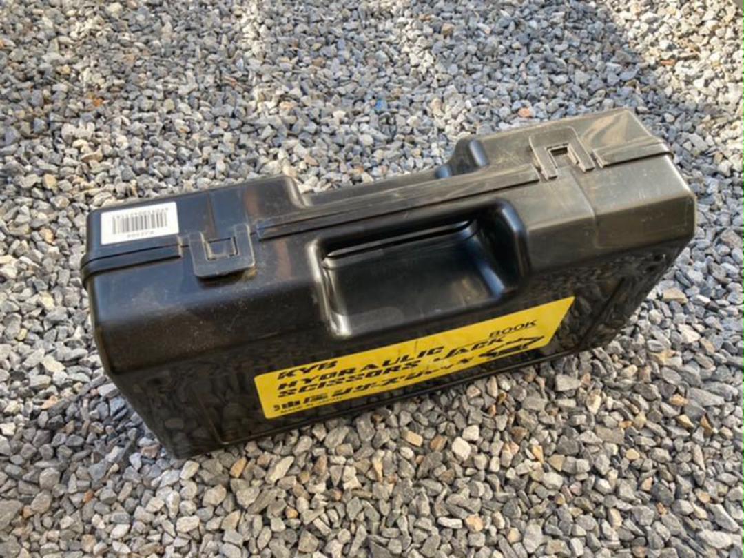 カヤバ シザースジャッキ KJZ008 800kgf 品