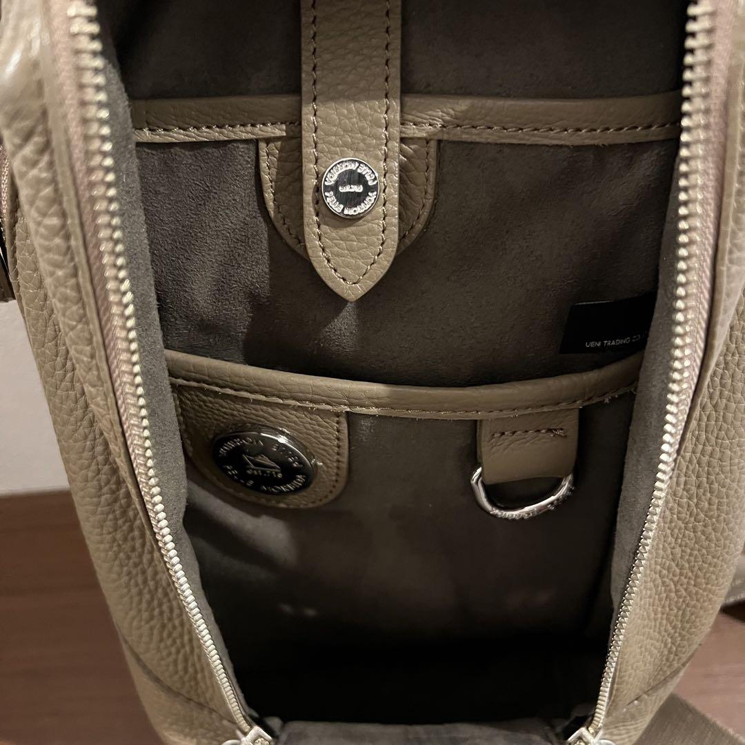 PELLE MORBIDA ペッレモルビダ トープ ボディバッグ