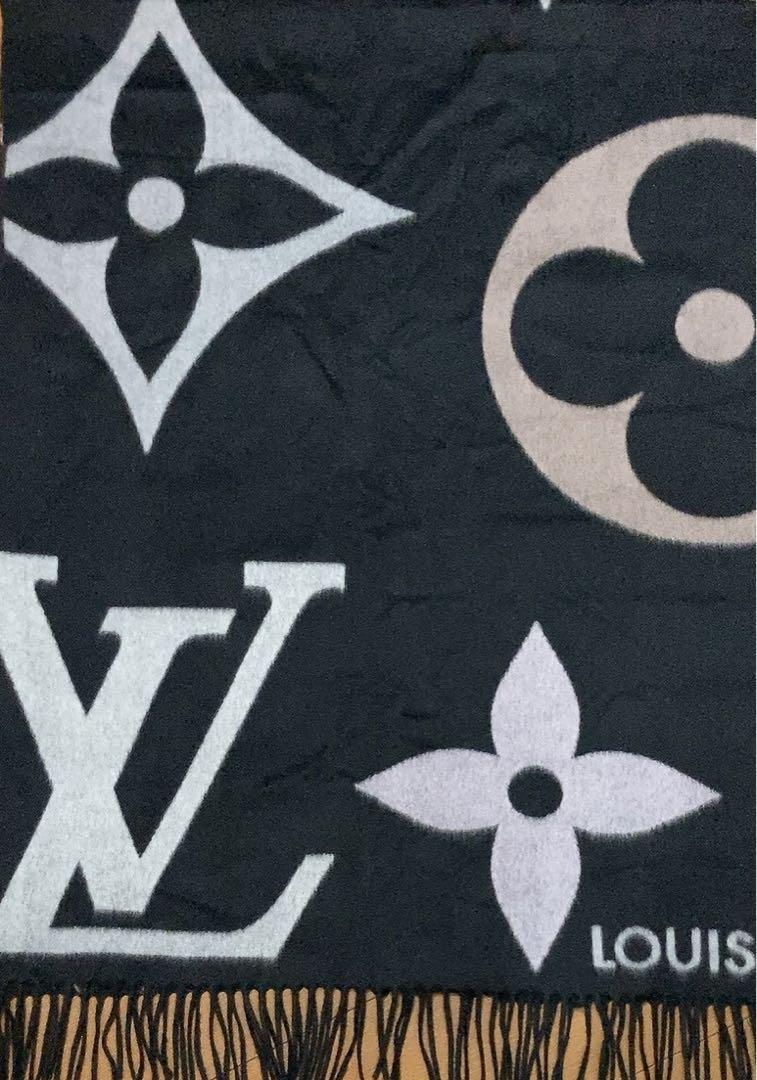ルイヴィトン　LOUIS VUITTON    マフラー　大判