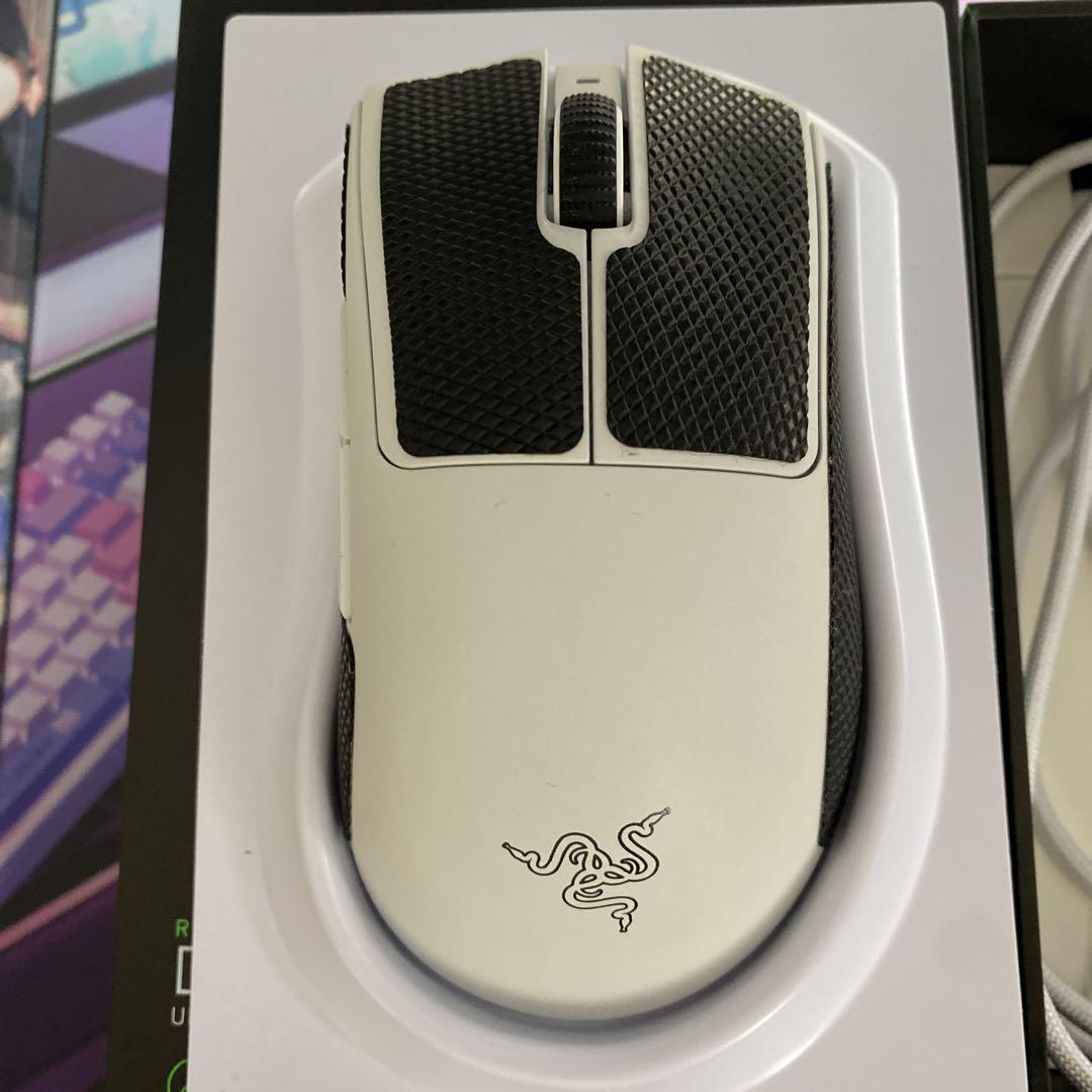 24 Razer DeathAdder V3 Pro ワイヤレスマウス
