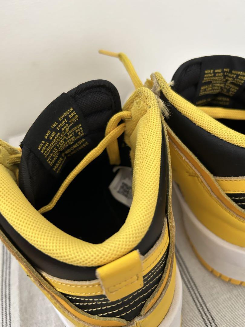 Nike ダンクハイ　イエロー ブラック ハイカットスニーカー