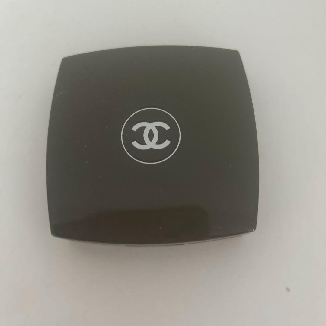 Chanel アイシャドウパレット　レキャトルオンブル