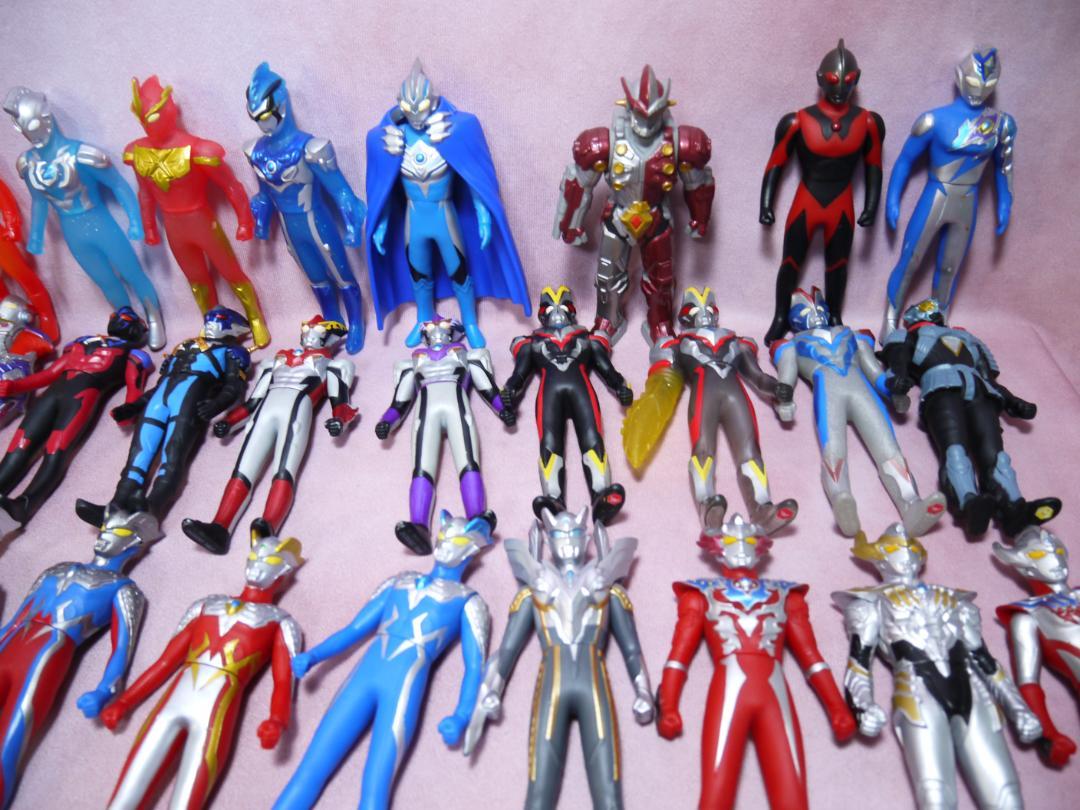 ウルトラヒーローシリーズ500　ウルトラマン　ソフビ　94体セット