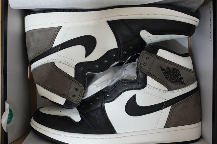 AIR JORDAN 1 dark mocha