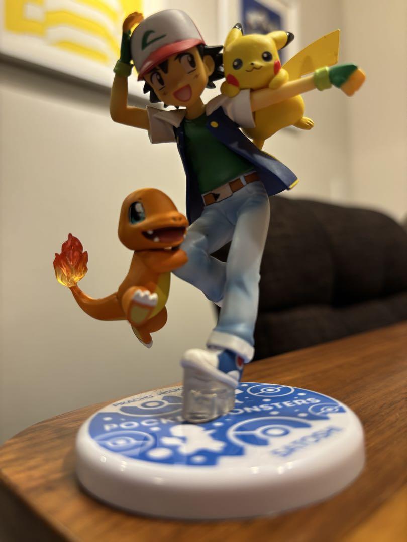 G.E.M.シリーズ サトシ＆ピカチュウ＆ヒトカゲ フィギュア　ポケモン