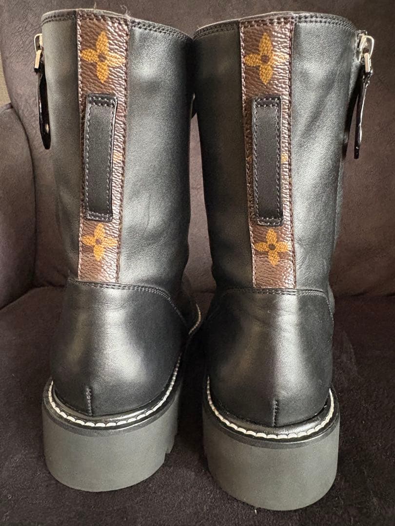 miko様専用 美品LOUIS VUITTON テリトリーライン miko様専用 美品LOUIS VUITTON テリトリーライン