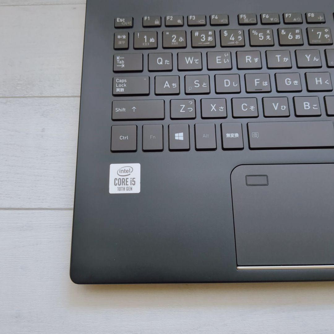 ⑯ Dynabook G83/FP 8GB 256GB FHD Office