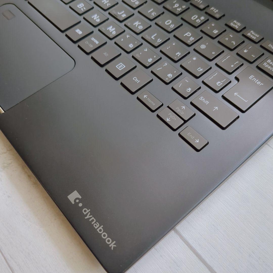 ⑯ Dynabook G83/FP 8GB 256GB FHD Office