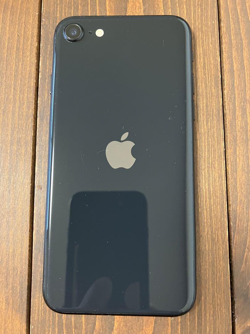 4.Apple iPhone SE (第2世代) ホワイト本体