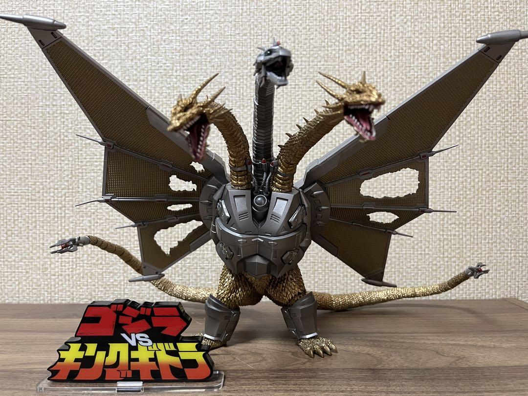 S.H.MonsterArts メカキングギドラ 新宿決戦 SpecialSet - メルカリ