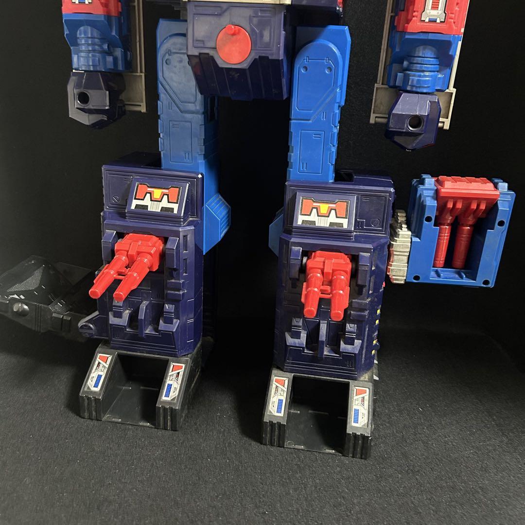 トランスフォーマー カーロボット ブレイブマキシマス フィギュア