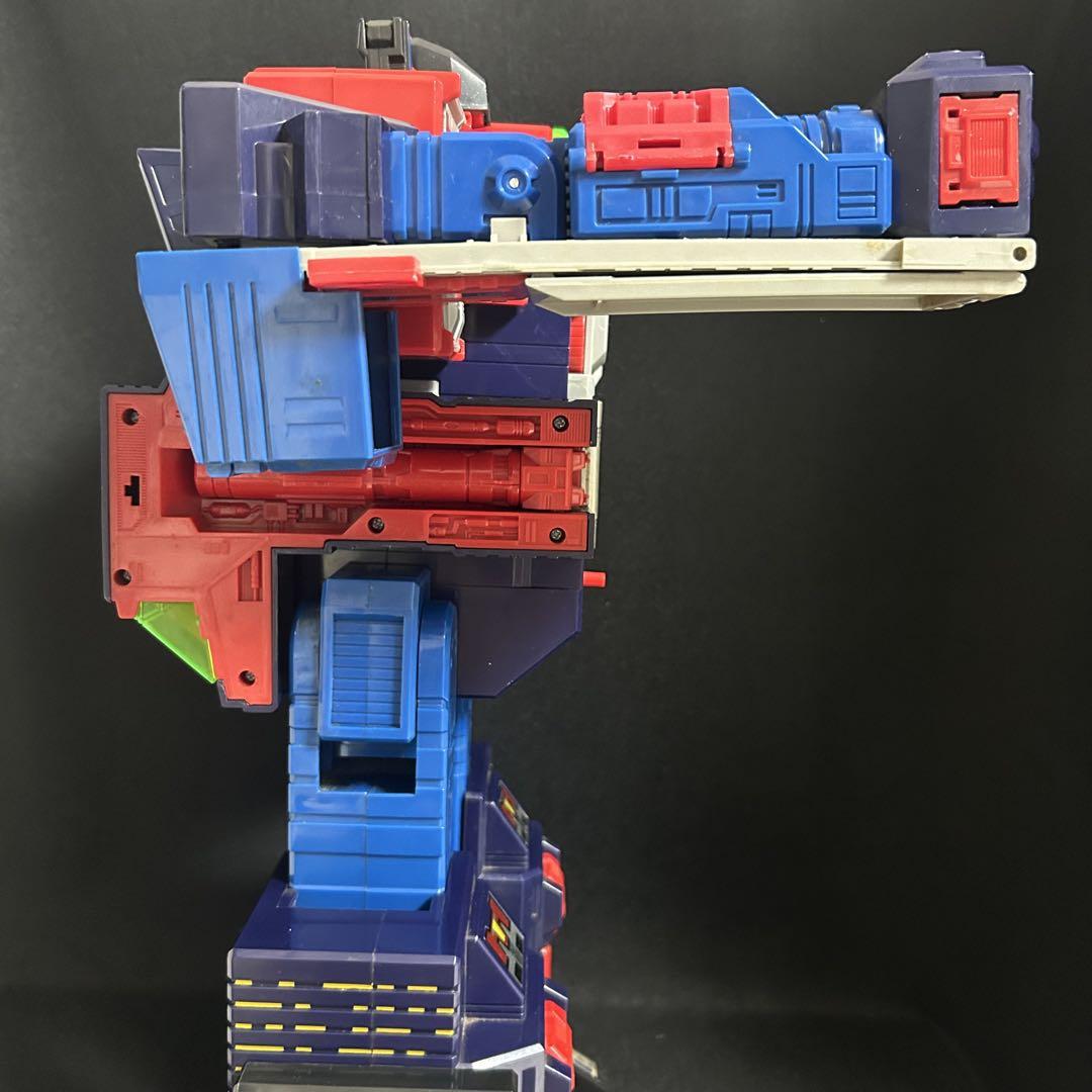 トランスフォーマー カーロボット ブレイブマキシマス フィギュア