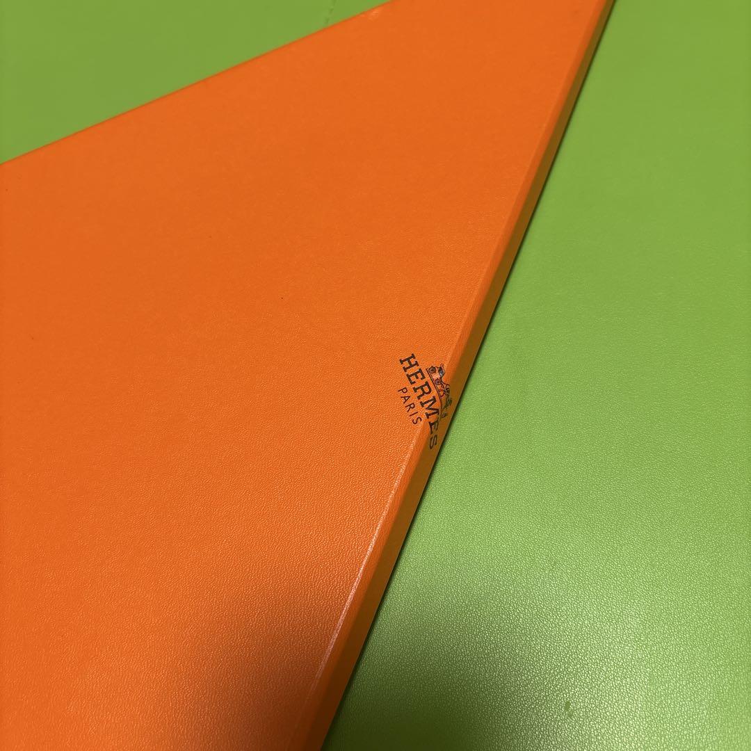HERMES エルメス スカーフ ツイリー 三角 ピンク
