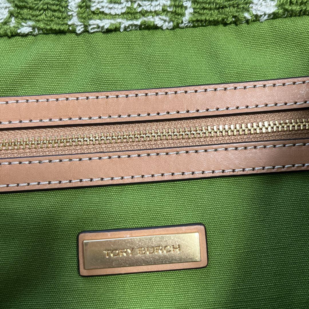 お値下げ❗️美品 トリーバーチTORY BURCH Tモノグラムテリートートバック 画像10