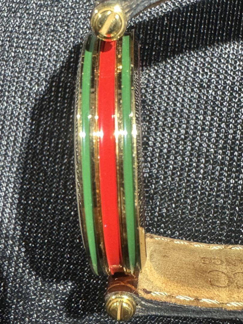 GUCCI シェリーラインメンズ腕時計