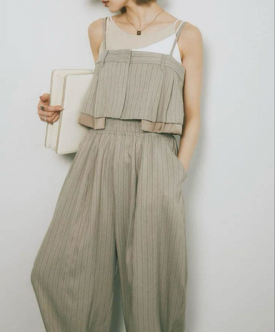 ピンストライプキャミビスチェ+ピンストライプイージーワイドパンツ(2SET)