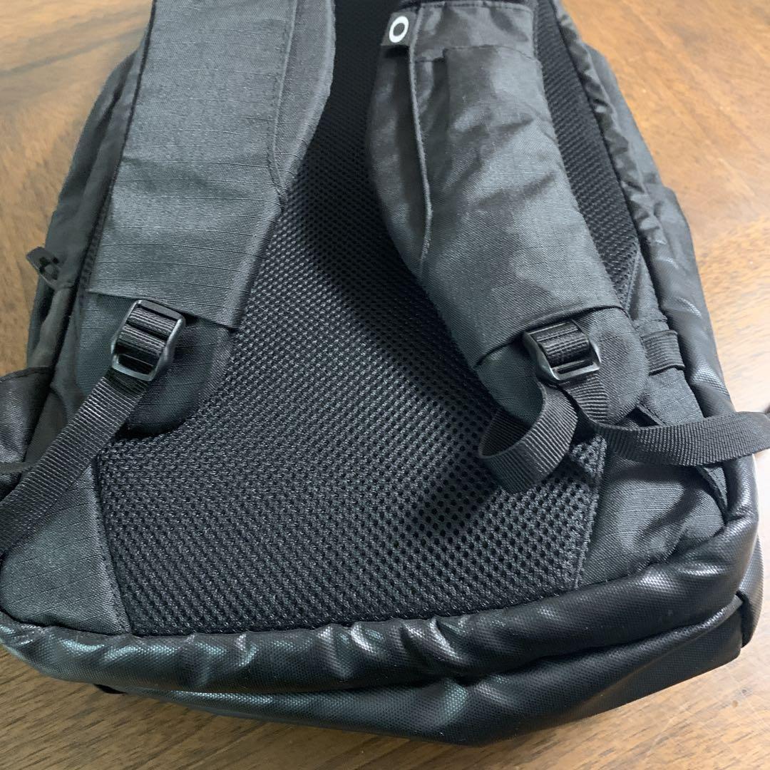 【OAKLEY】バックパック・リュックサック/ブラック[美品]