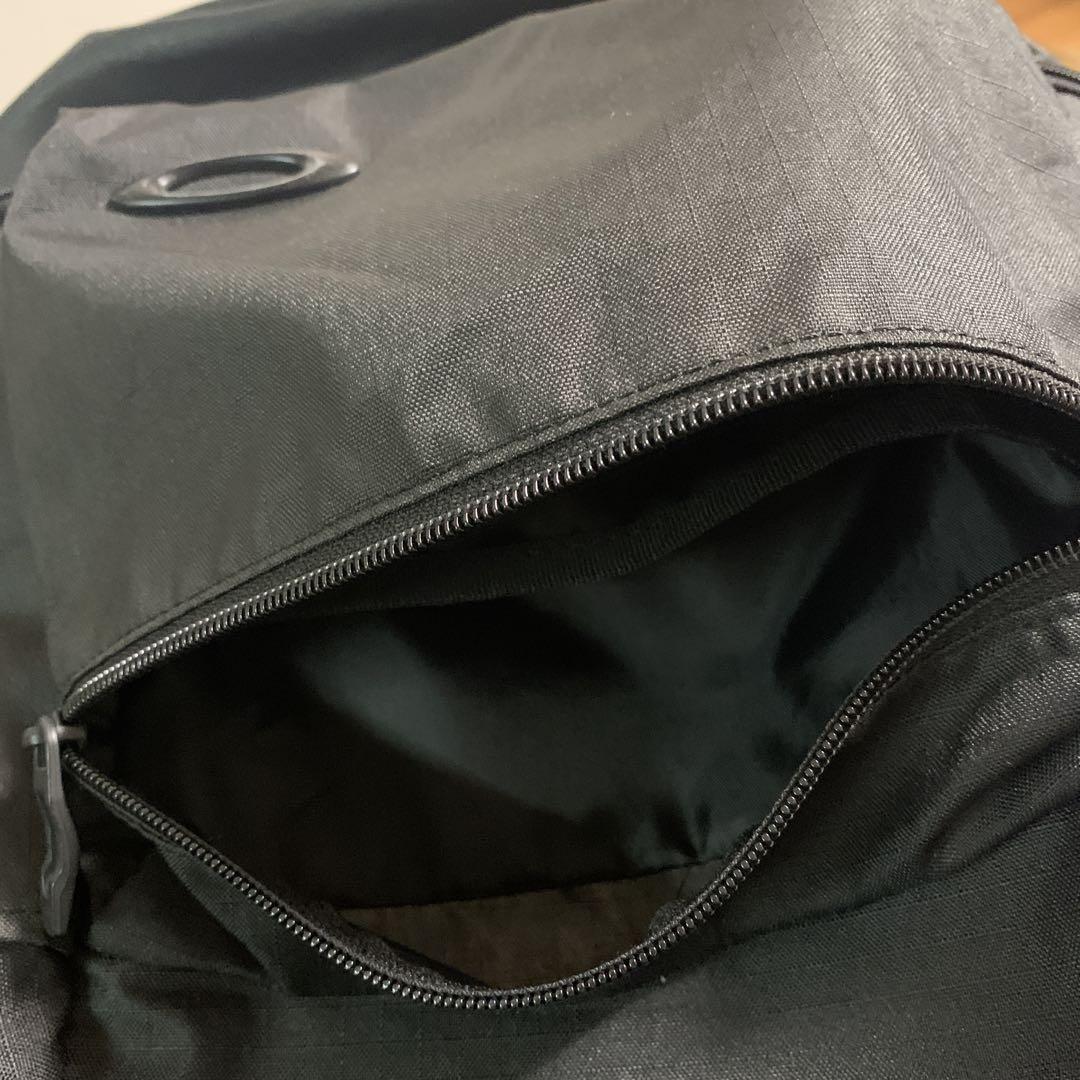 【OAKLEY】バックパック・リュックサック/ブラック[美品]