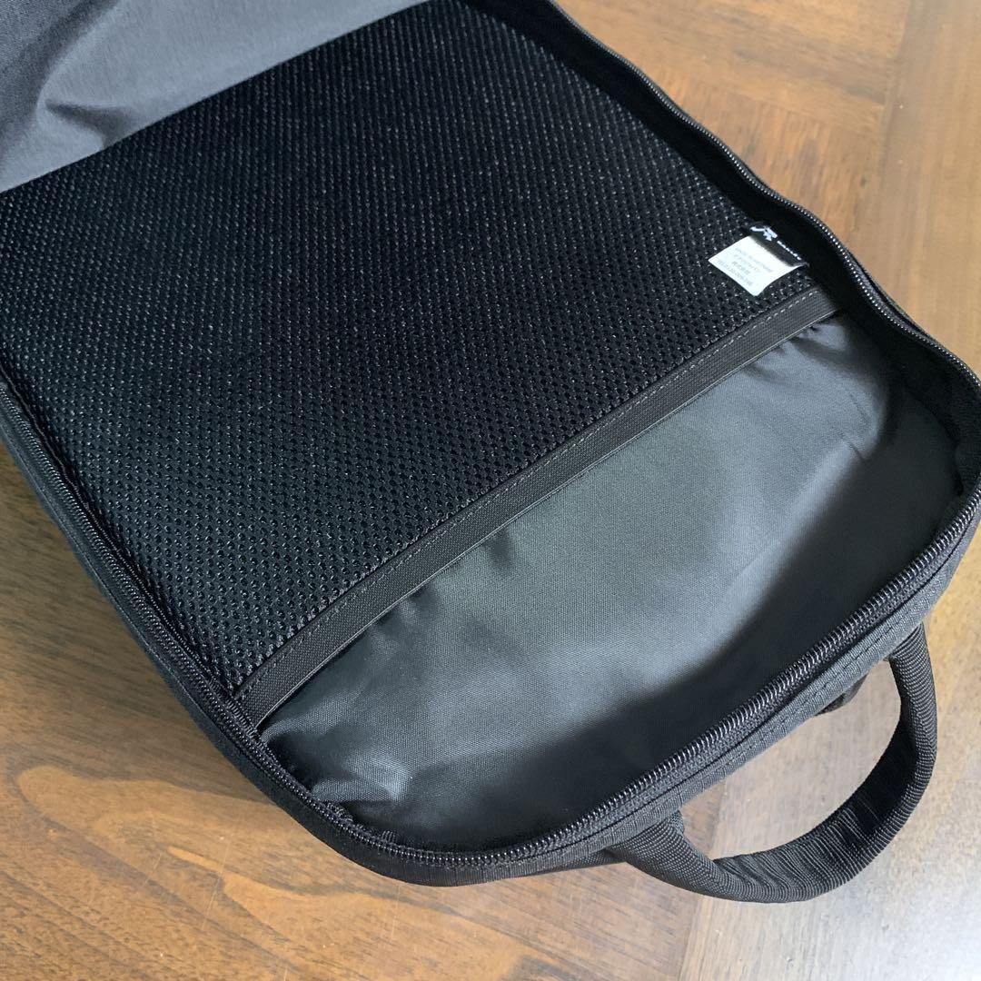 【OAKLEY】バックパック・リュックサック/ブラック[美品]