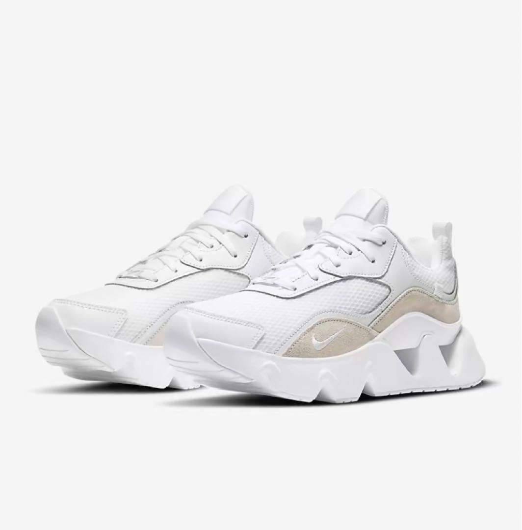 未使用　WMNS NIKE RYZ365 Ⅱ 23cm 厚底スニーカー