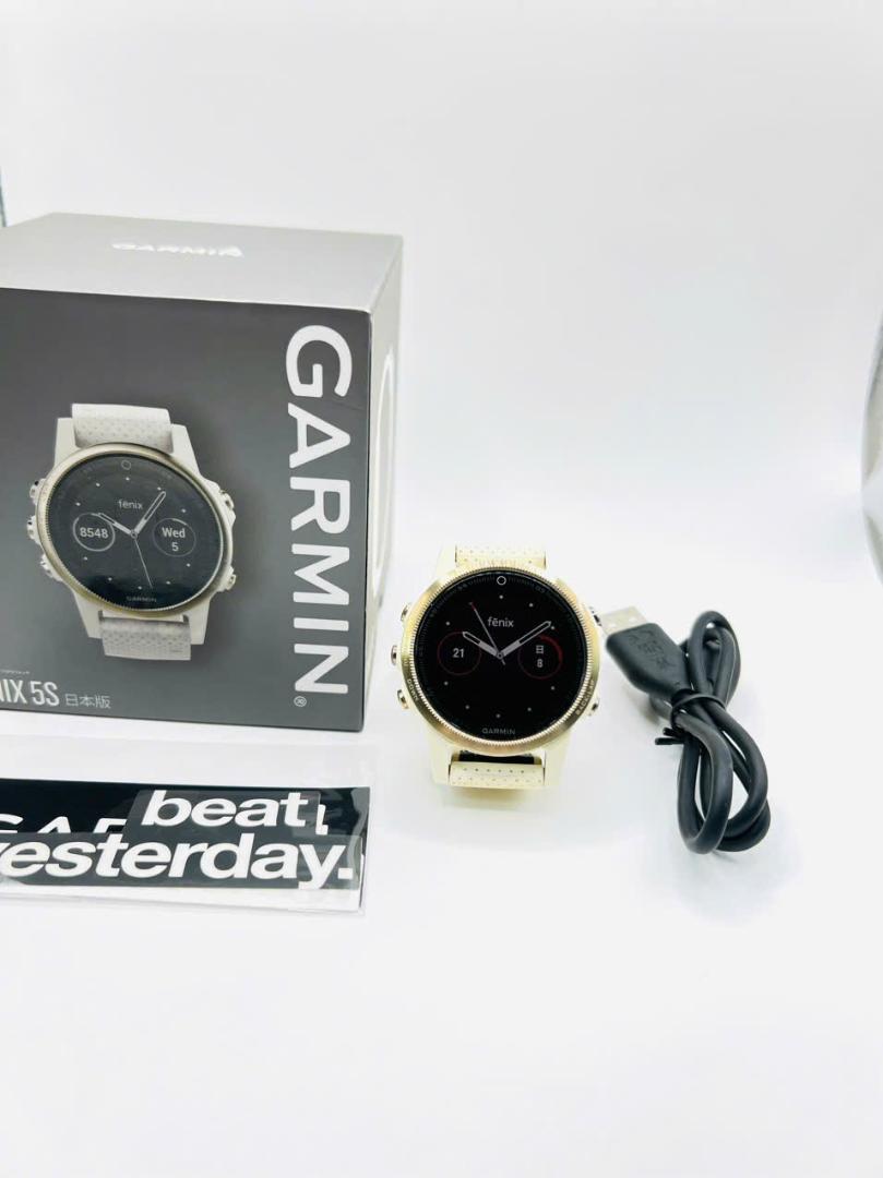 【美品】Garmin ガミン Fenix 5S (2520)